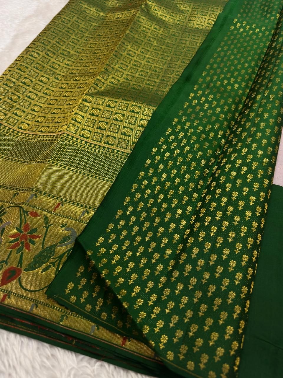 Baby Pink with Forest Green Contrast Pure Kanchipuram Handloom Silk Saree